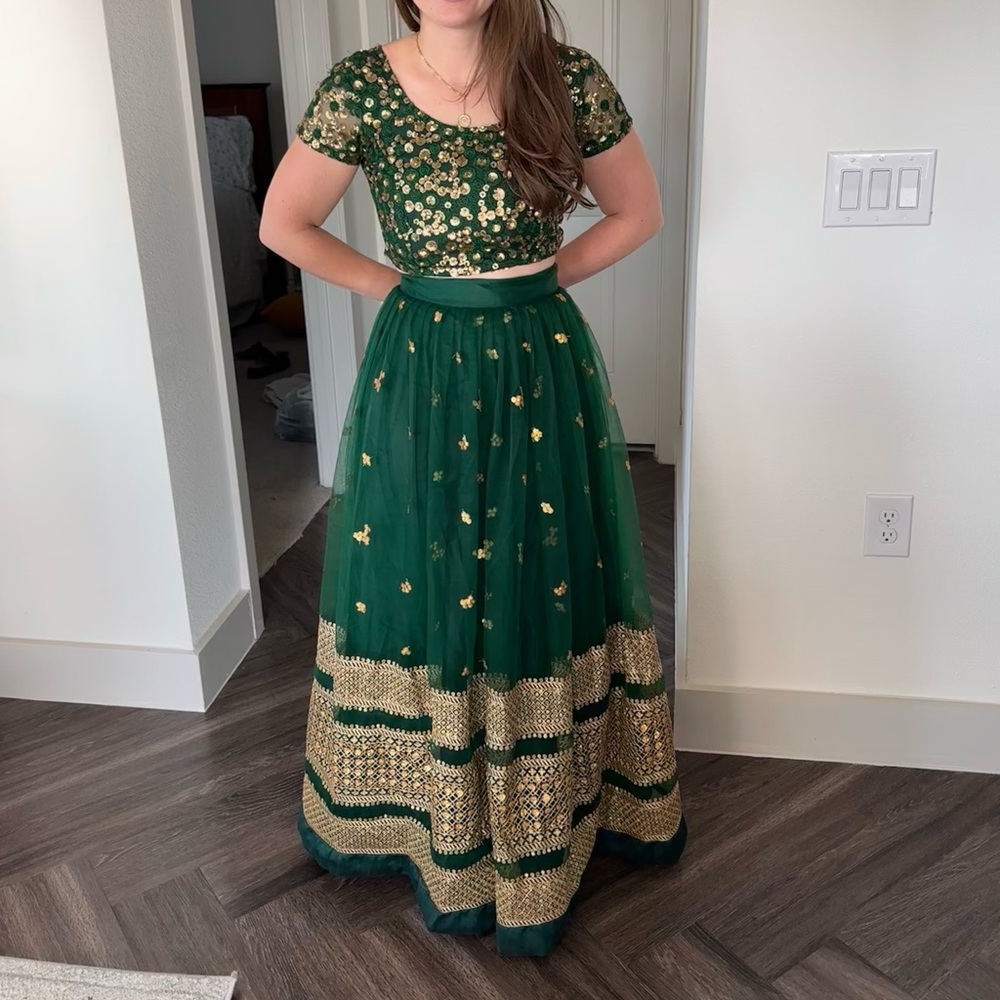 Dark green lehenga xs/s
